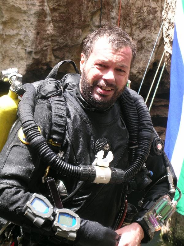 Dave Shaw: The Full Story of the Bushman’s Hole Diving Incident